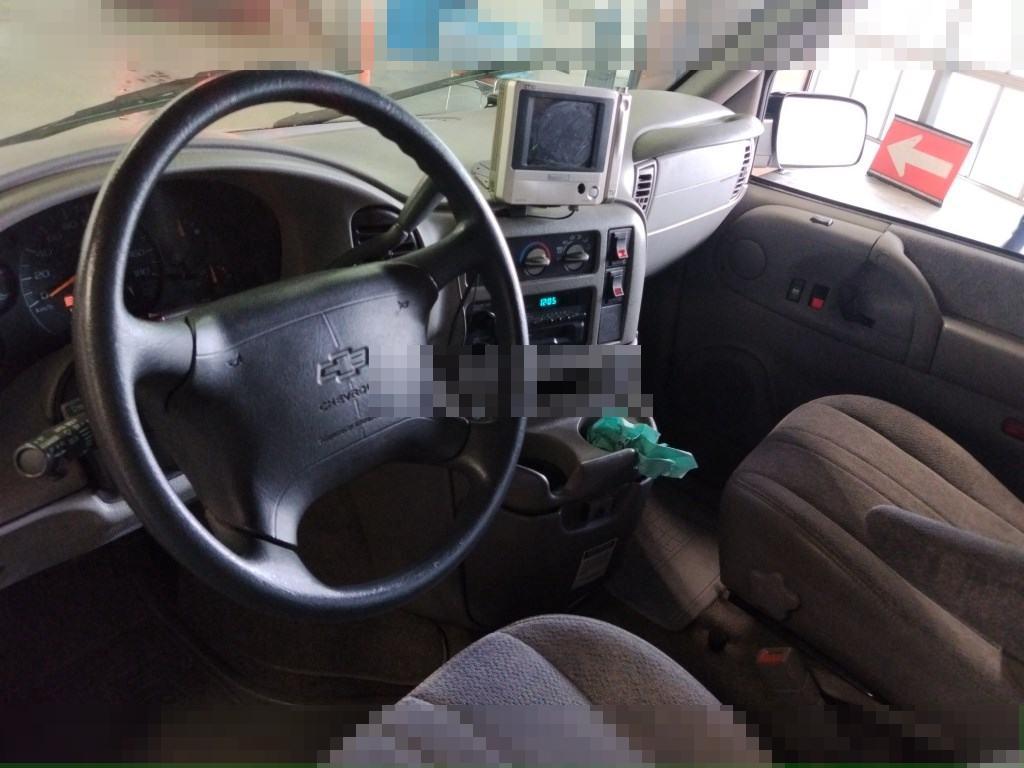 Chevrolet ASTRO 1997 - Image 4