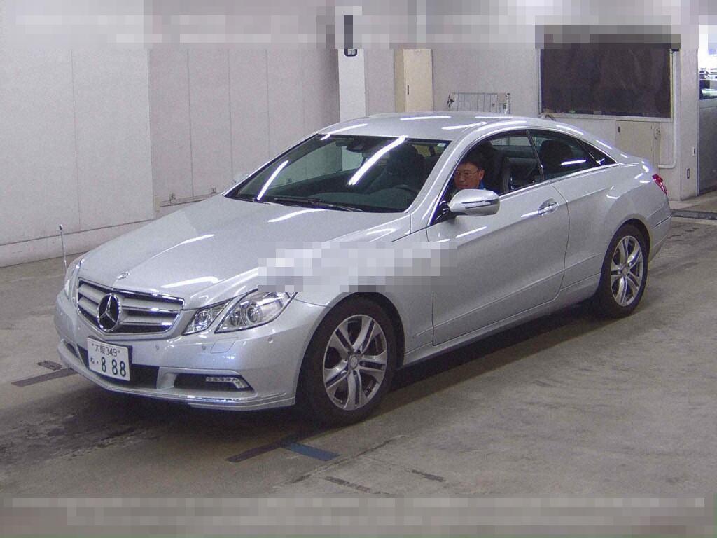 Mercedes-Benz E-Class 2009 - Image 5