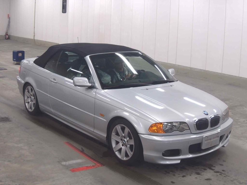 BMW 3 Series 2003 - Image 2