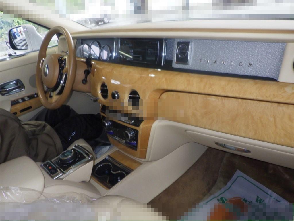 Rolls Royce PHANTOM 2018 - Image 4