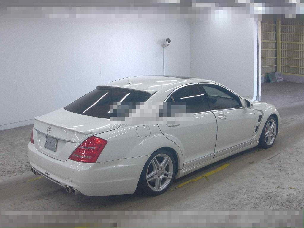 Mercedes-Benz S-Class 2008 - Image 6