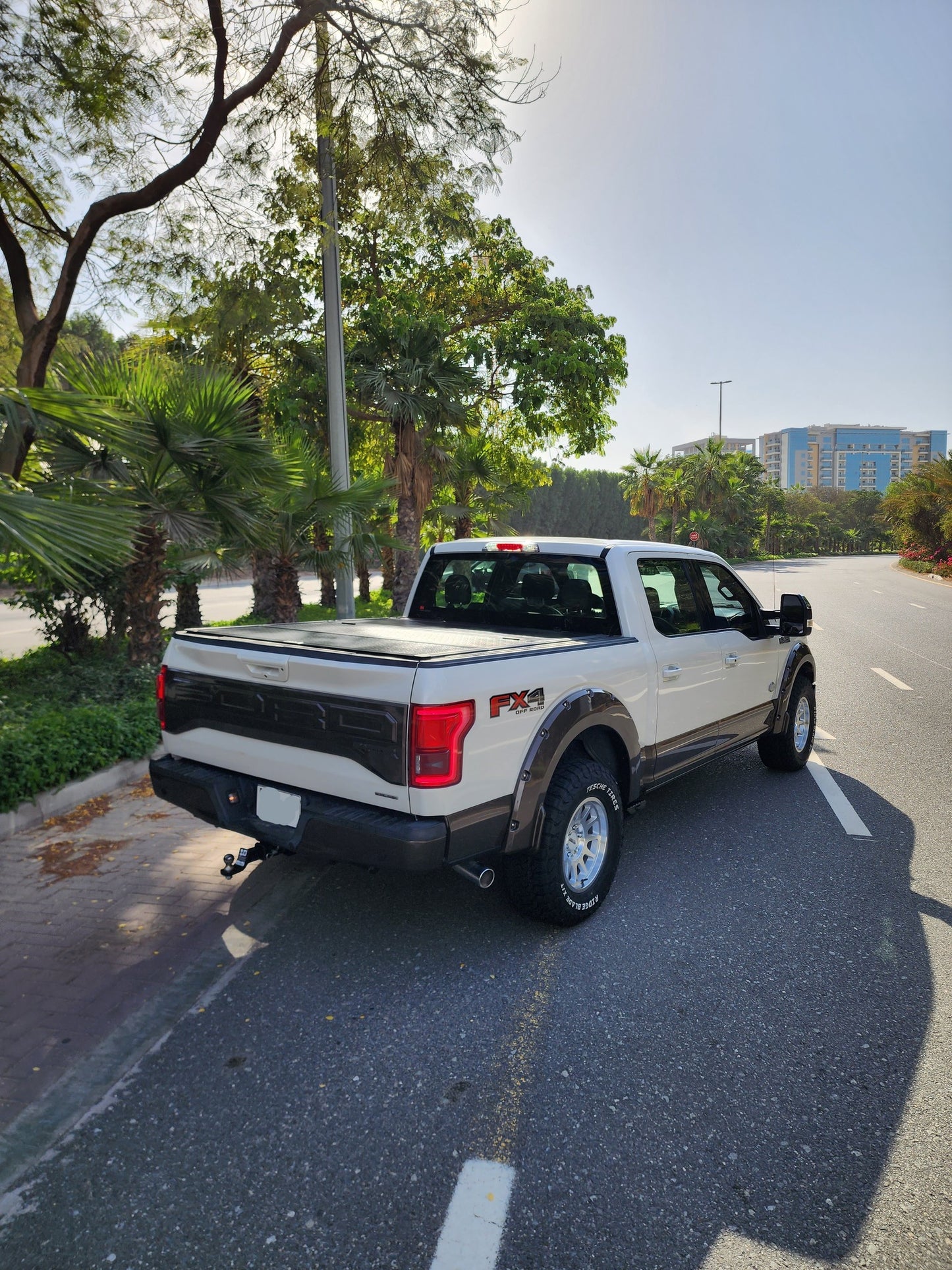 FORD F-150 KING RANCH FX4 â V8 5.0L FlexFuel