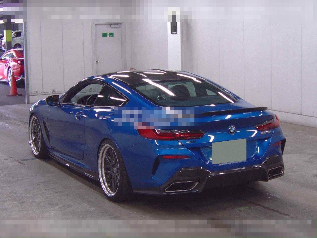 BMW 8 Series 2019 - Image 3