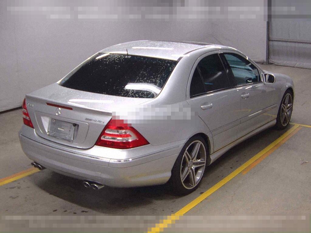Mercedes-Benz C-Class 2005 - Image 6