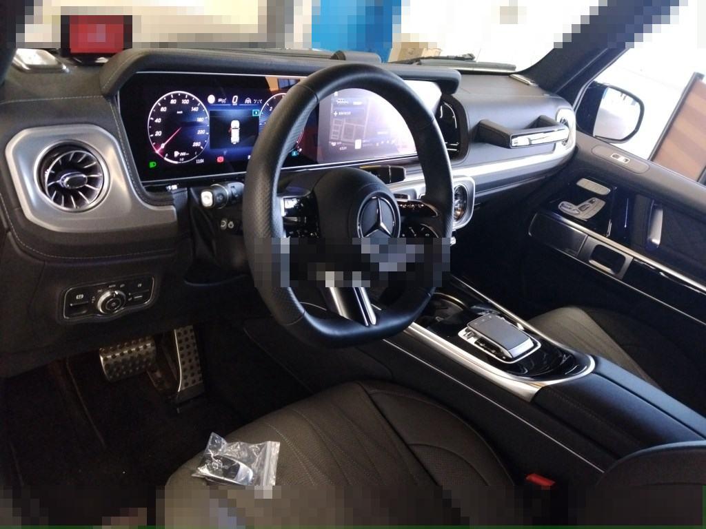 Mercedes-Benz G-Class 2024 - Image 4
