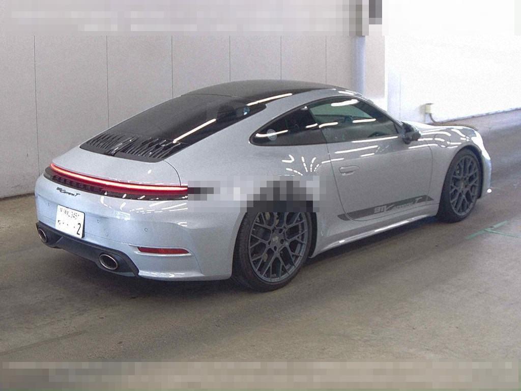 Porsche 911 CP 2025 - Image 6