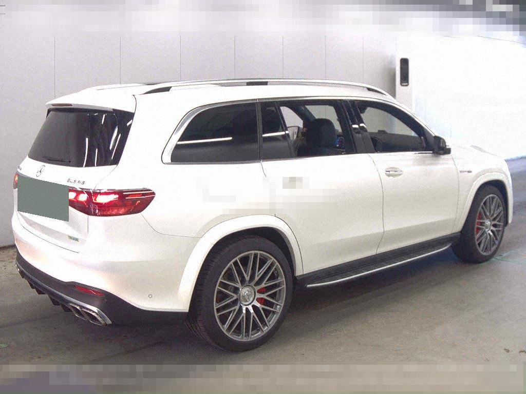 MERCEDES AMG GLS 2025 - Image 6