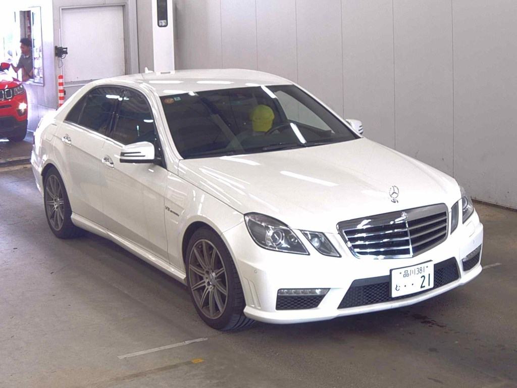 MERCEDES AMG E-CLASS 2012 - Image 2