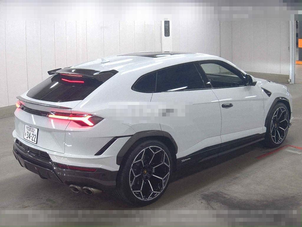 Lamborghini URUS 2025 - Image 6