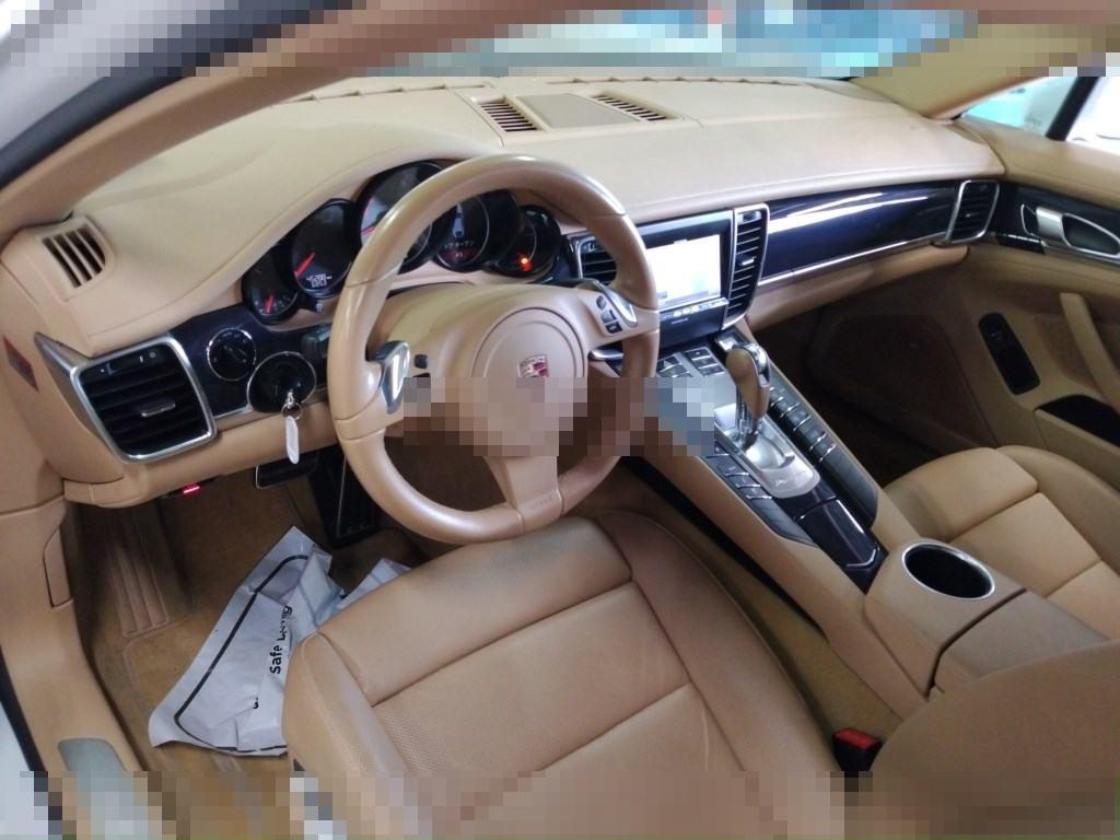 Porsche PANAMERA 2011 - Image 4