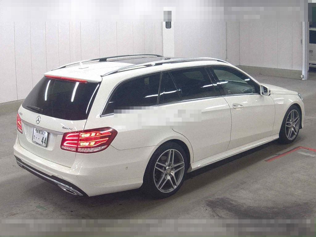 Mercedes-Benz E-Class Station Wagon 2015 - Image 6