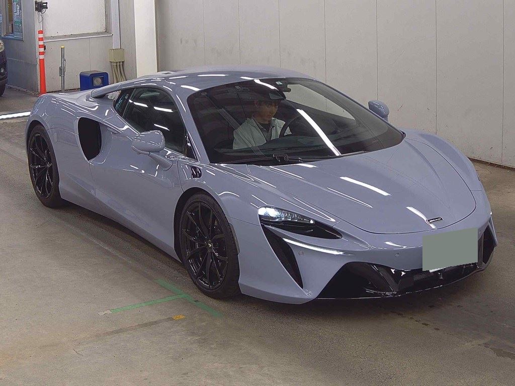 MCLAREN ARTURA 2023 - Image 2