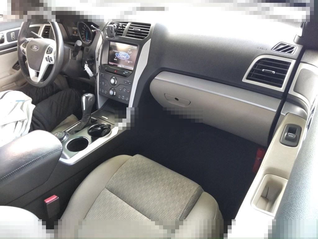 Ford Explorer 2012 - Image 4