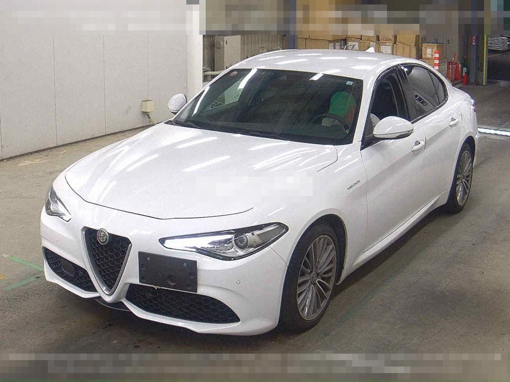 ALFA ROMEO GIULIA 2018 - Image 5
