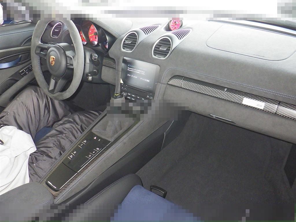 Porsche 718 CAYMAN 2023 - Image 4