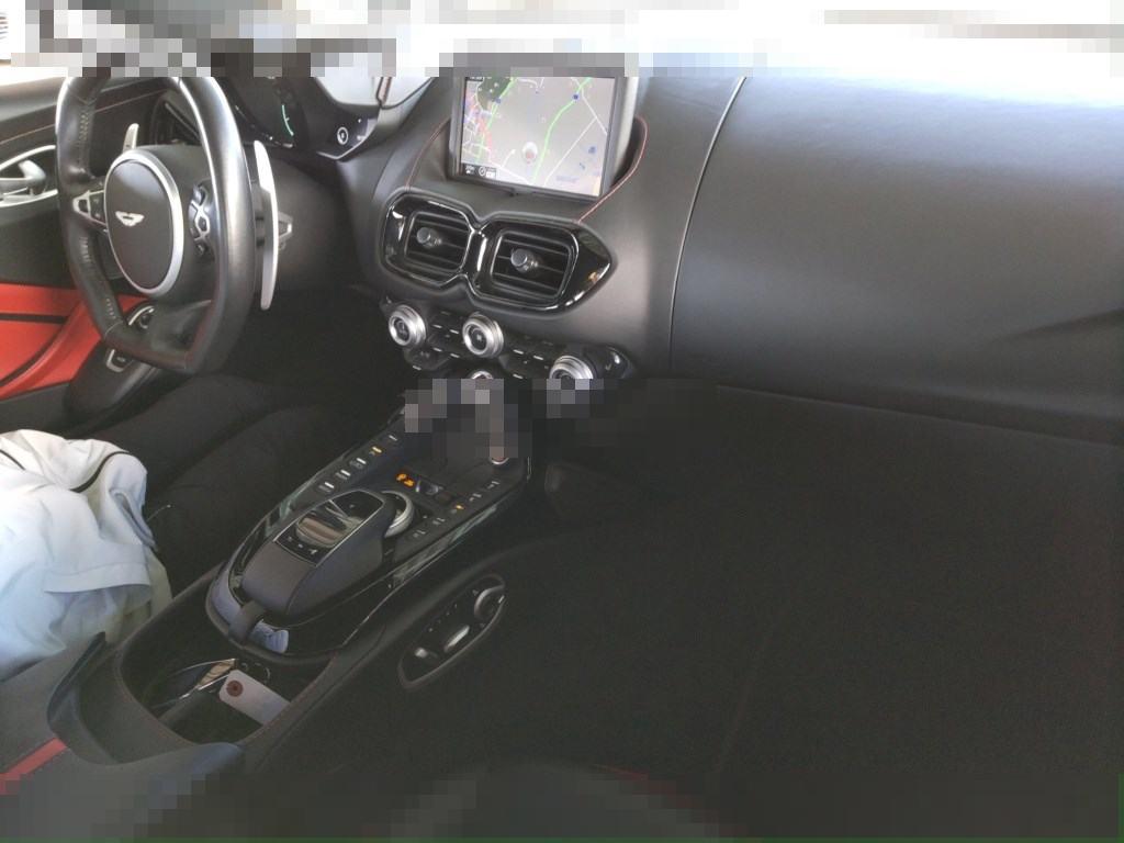 Aston Martin VANTAGE CP 2019 - Image 4