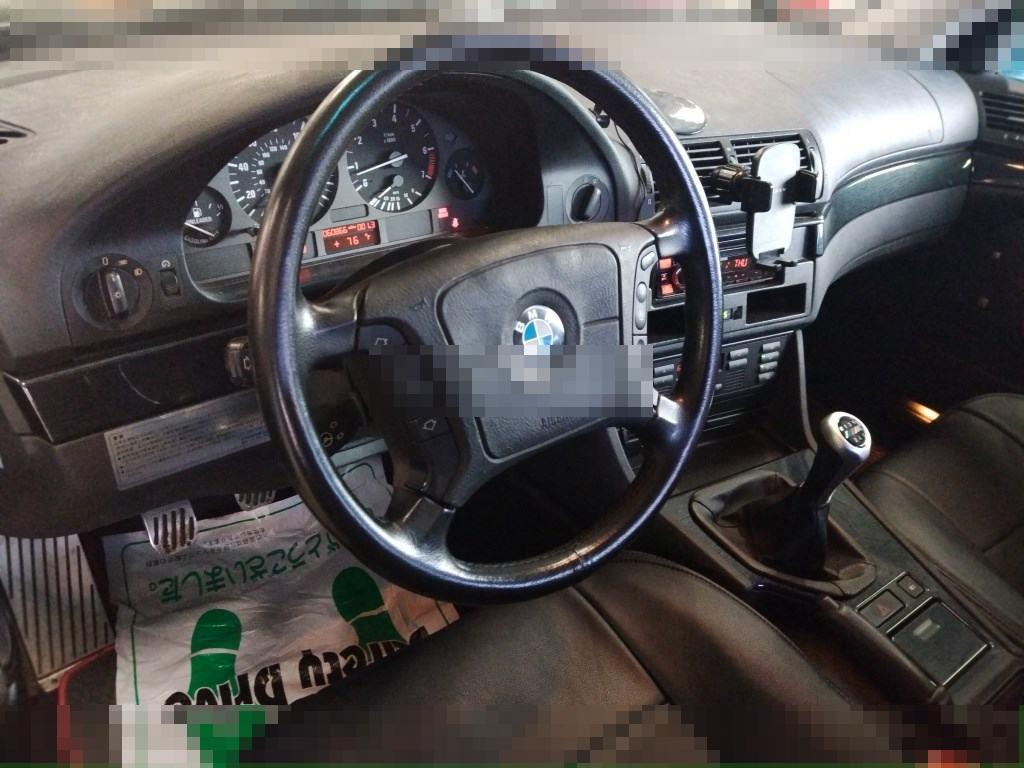 BMW 5 Series 1999 - Image 4