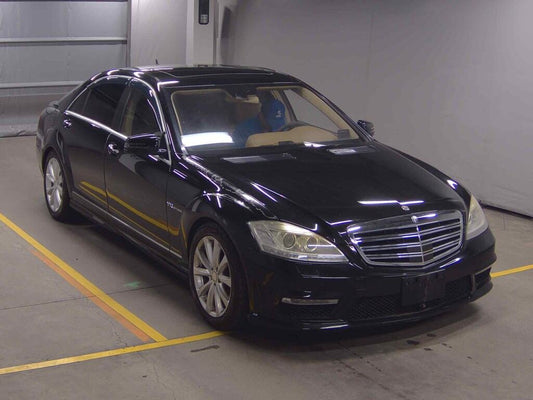 Mercedes-Benz S-Class 2006 - Image 1