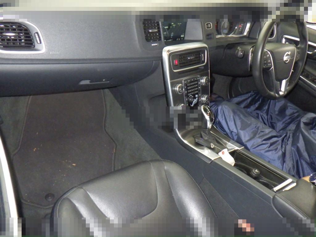 Volvo V60 2014 - Image 4