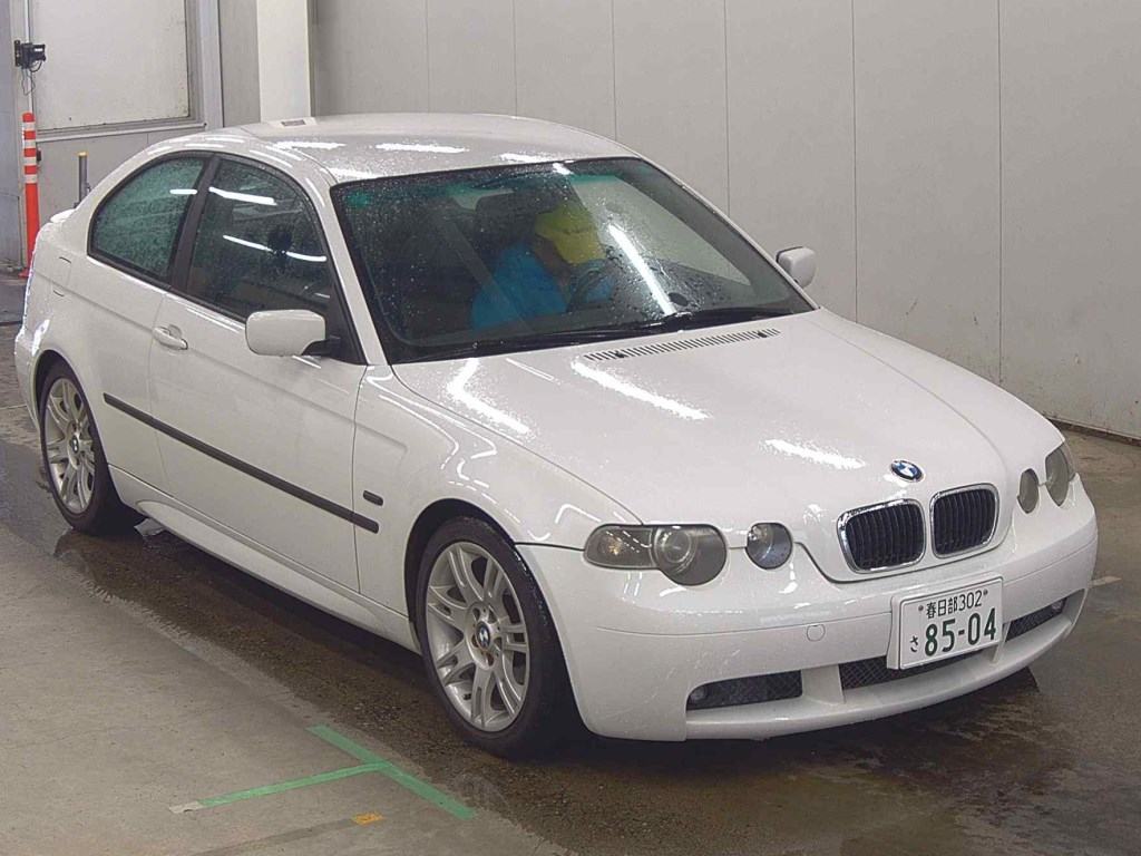 BMW 3 Series 2002 - Image 2