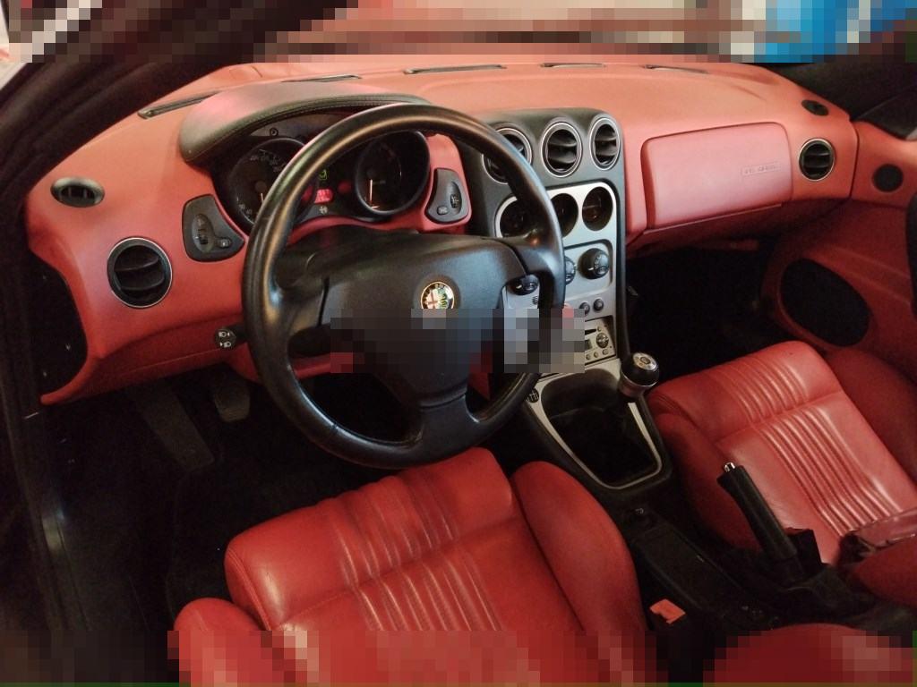 ALFA ROMEO ALFA SPIDER 2005 - Image 4