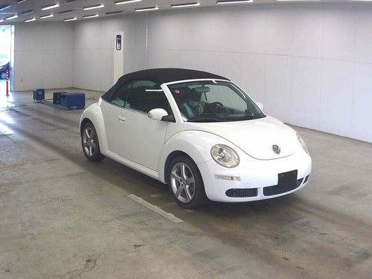 Volkswagen NEW BEETLE CABRIOLET 2012 - Image 1