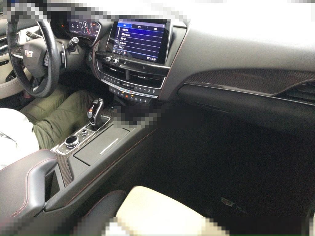 Cadillac CT5 2021 - Image 4