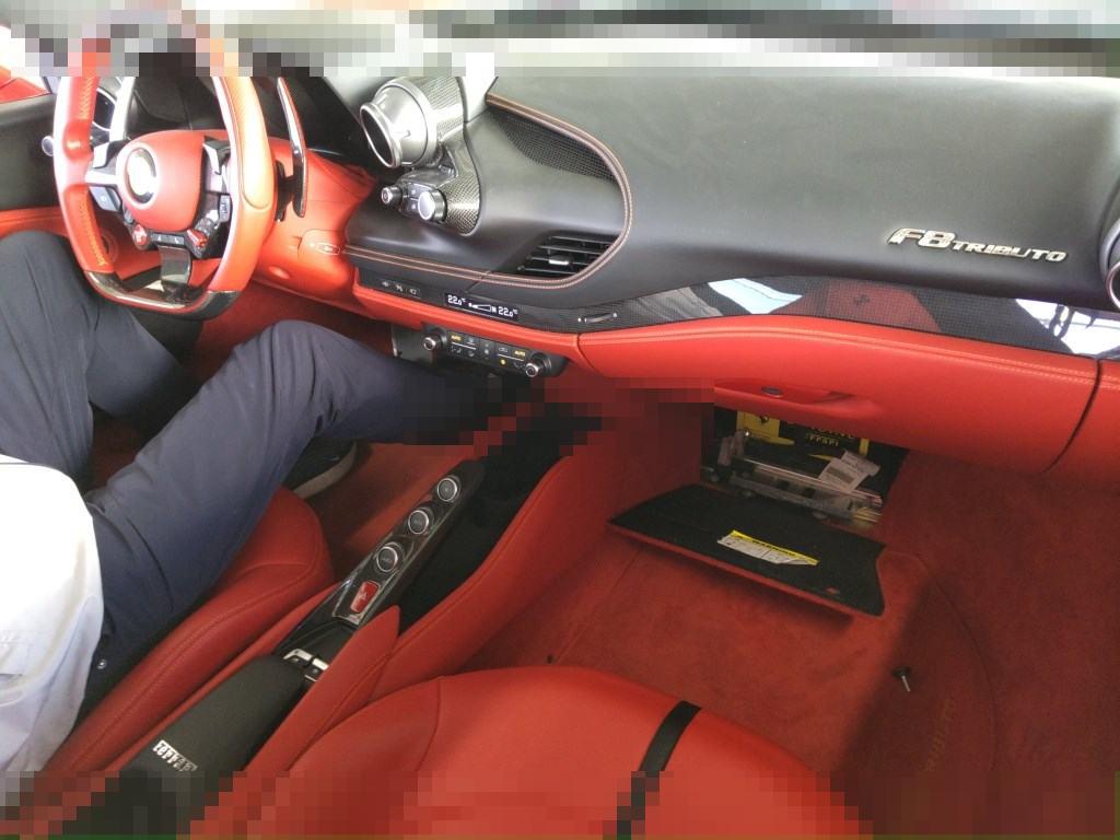 Ferrari F8 TRIBUTO 2021 - Image 4