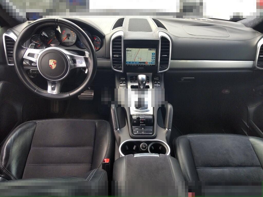 Porsche CAYENNE 2012 - Image 4