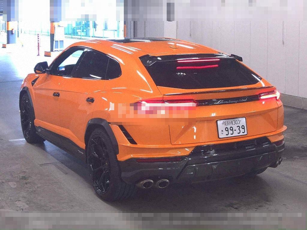 Lamborghini URUS 2024 - Image 3