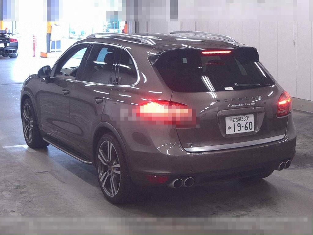 Porsche CAYENNE 2011 - Image 3