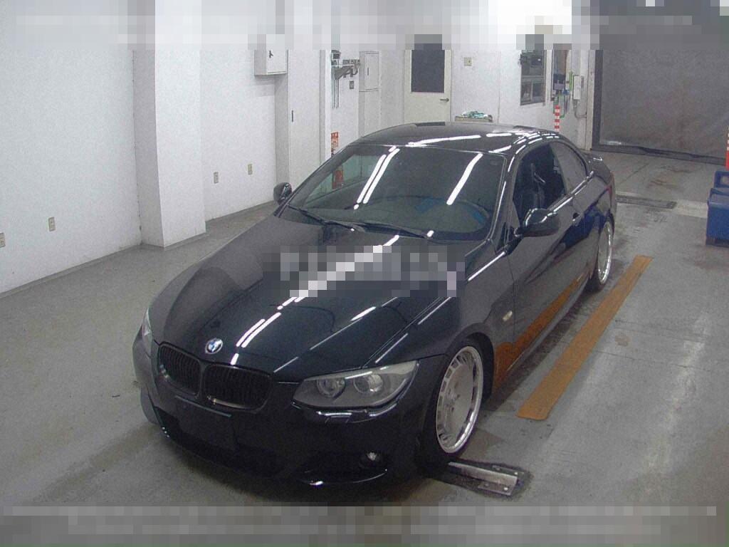 BMW 3 Series 2010 - Image 5
