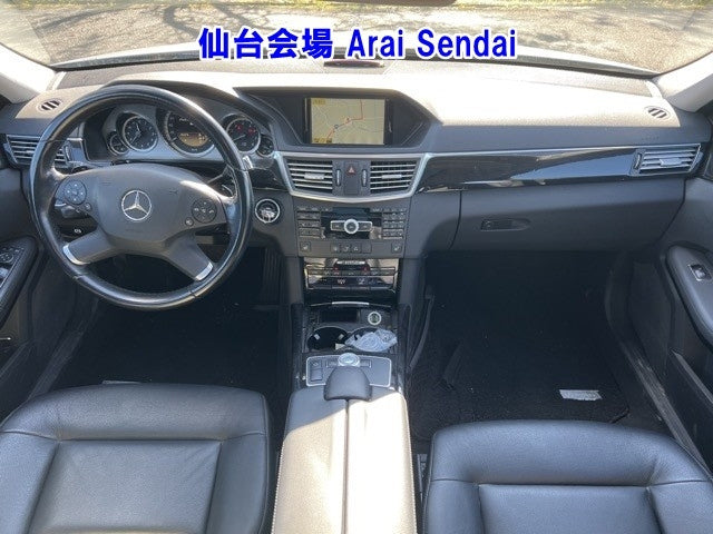 Mercedes-Benz E-Class 2011 - Image 6