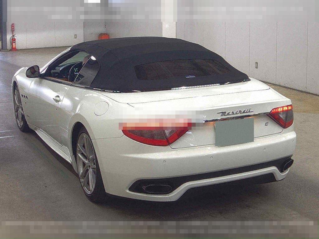 Maserati GRANCABRIO 2015 - Image 3