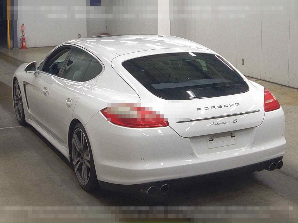 Porsche PANAMERA 2011 - Image 3