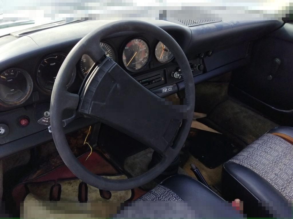 Porsche 911 CP 1975 - Image 4