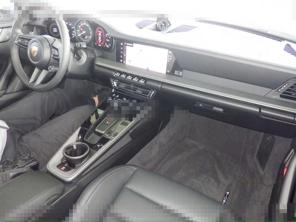 Porsche 911 CP 2024 - Image 4