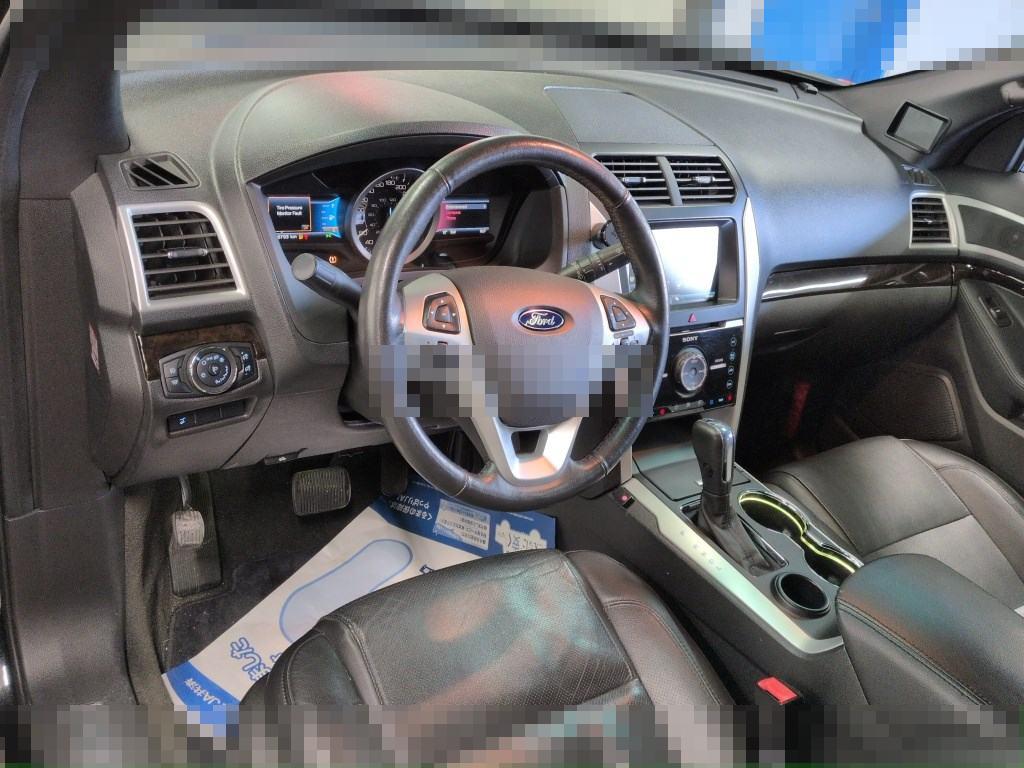 Ford Explorer 2015 - Image 4