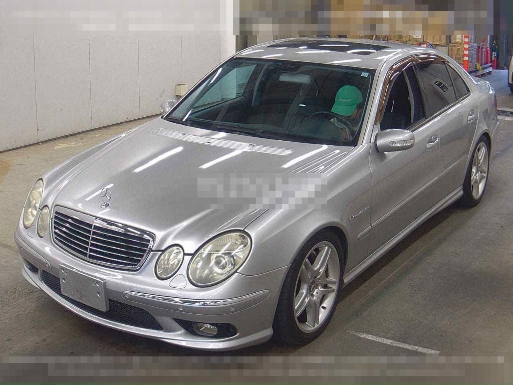Mercedes-Benz E-Class 2004 - Image 5