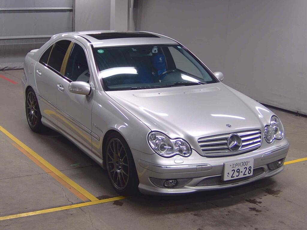 Mercedes-Benz C-Class 2003 - Image 2