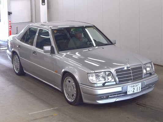 Mercedes-Benz AMG E-CLASS 1993 - Image 1