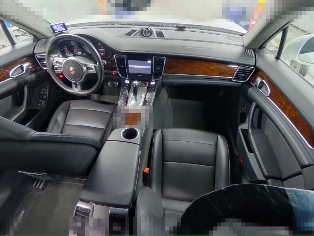 Porsche PANAMERA 2012 - Image 4