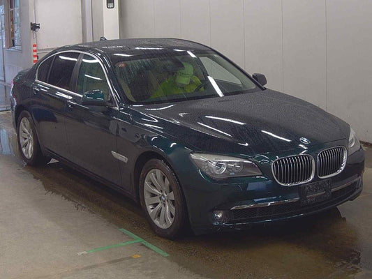 BMW 7 Series 2010 - Image 1