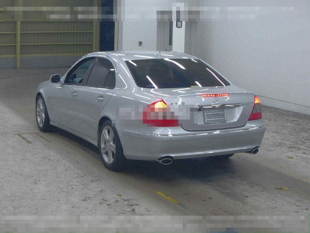 Mercedes-Benz E-Class 2008 - Image 3