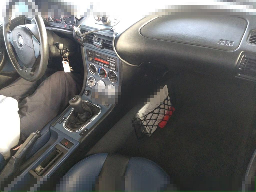 BMW M 1999 - Image 4