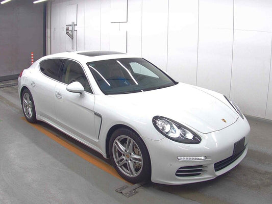 Porsche PANAMERA 2014 - Image 1