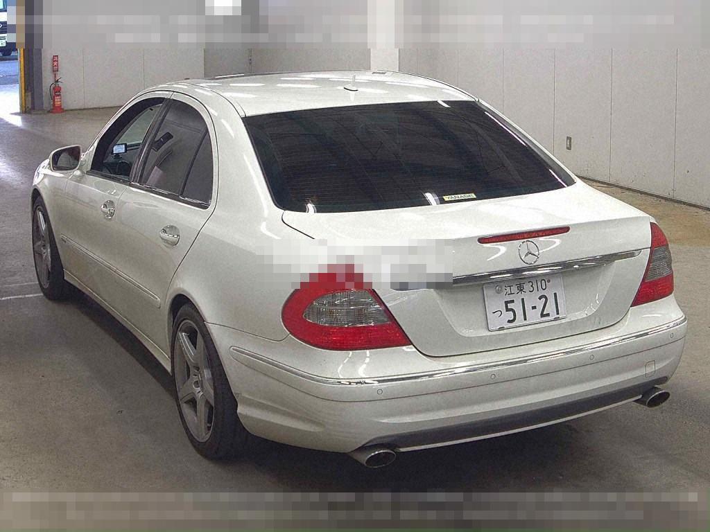 Mercedes-Benz E-Class 2007 - Image 3