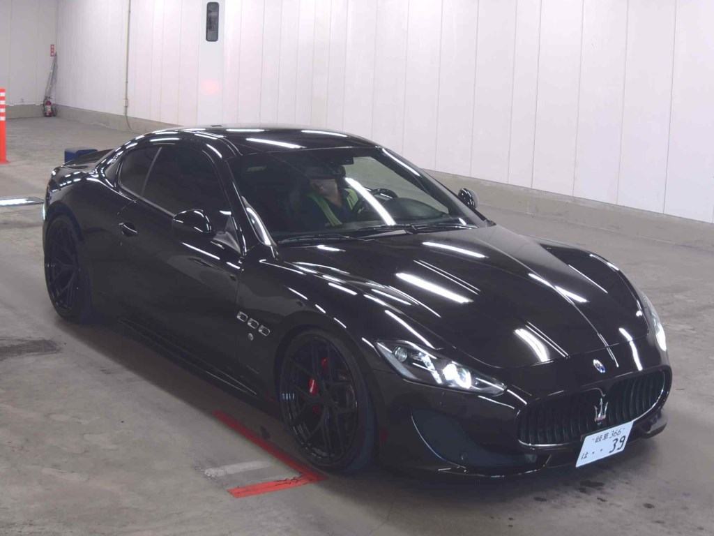 Maserati GRANTURISMO 2013 - Image 2
