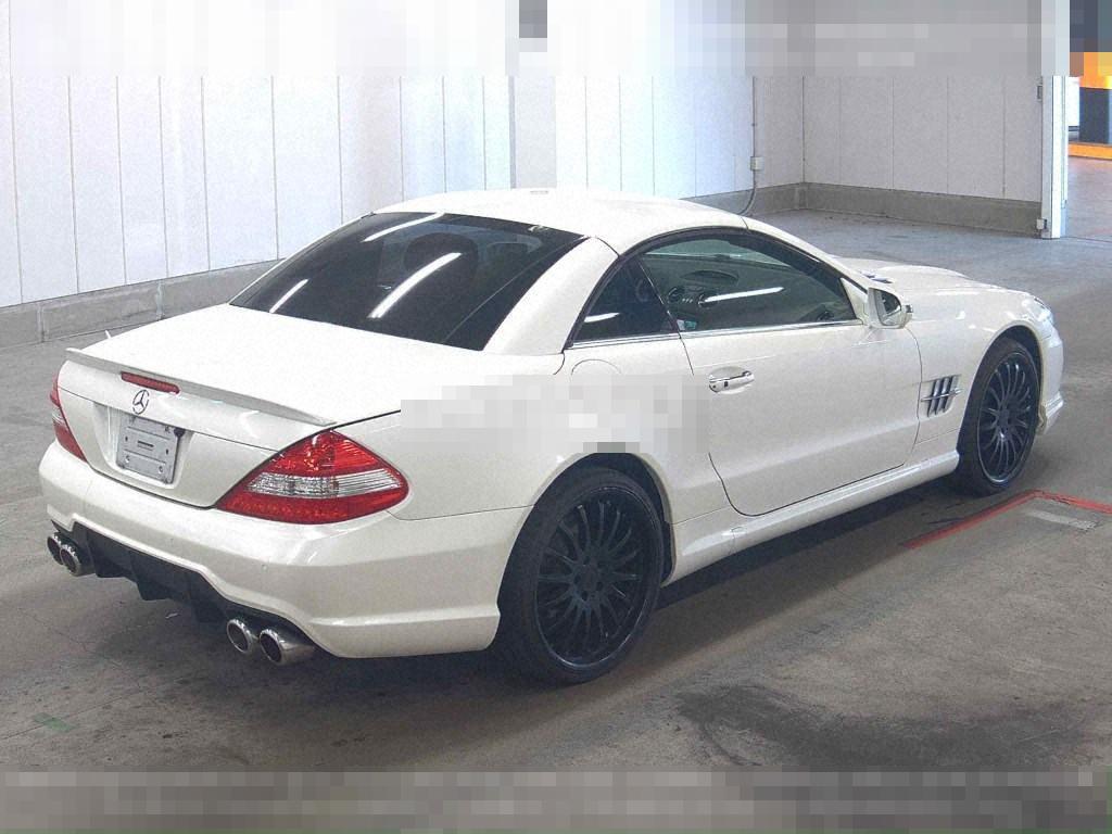 Mercedes-Benz SL OP 2011 - Image 6