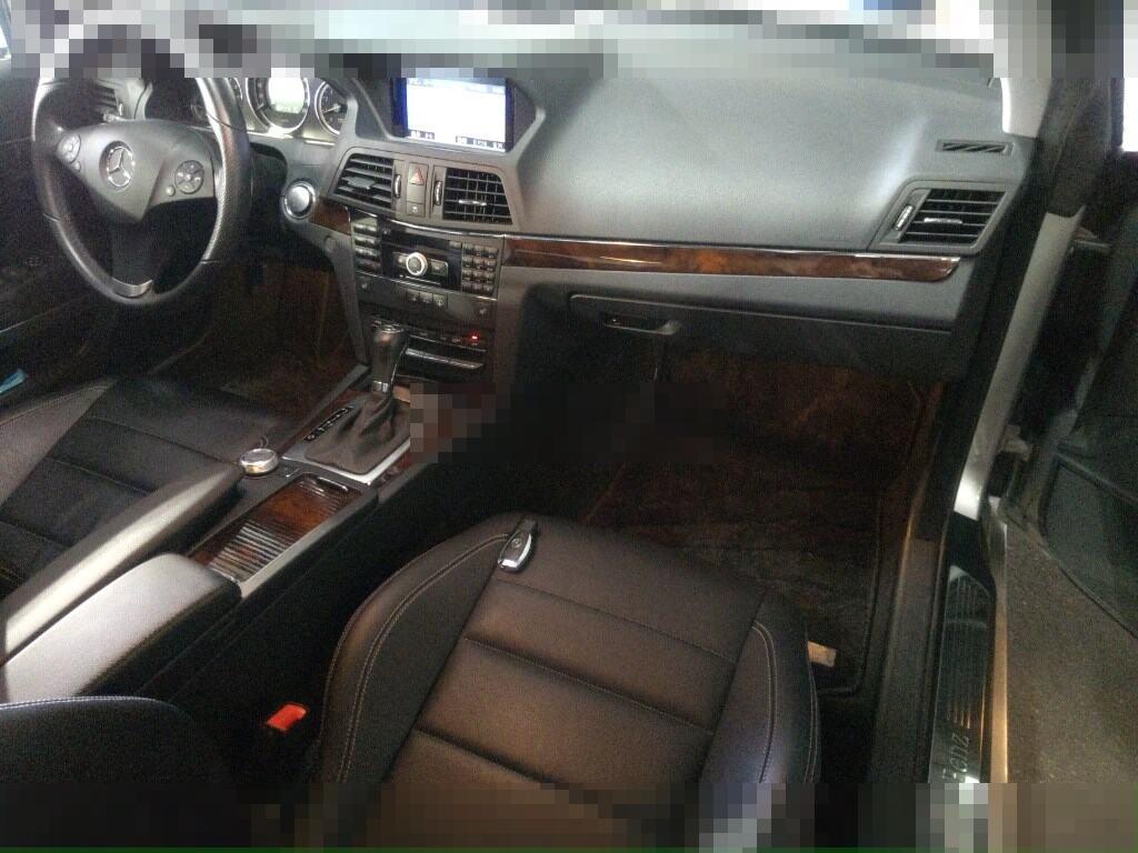 Mercedes-Benz E-Class 2009 - Image 4